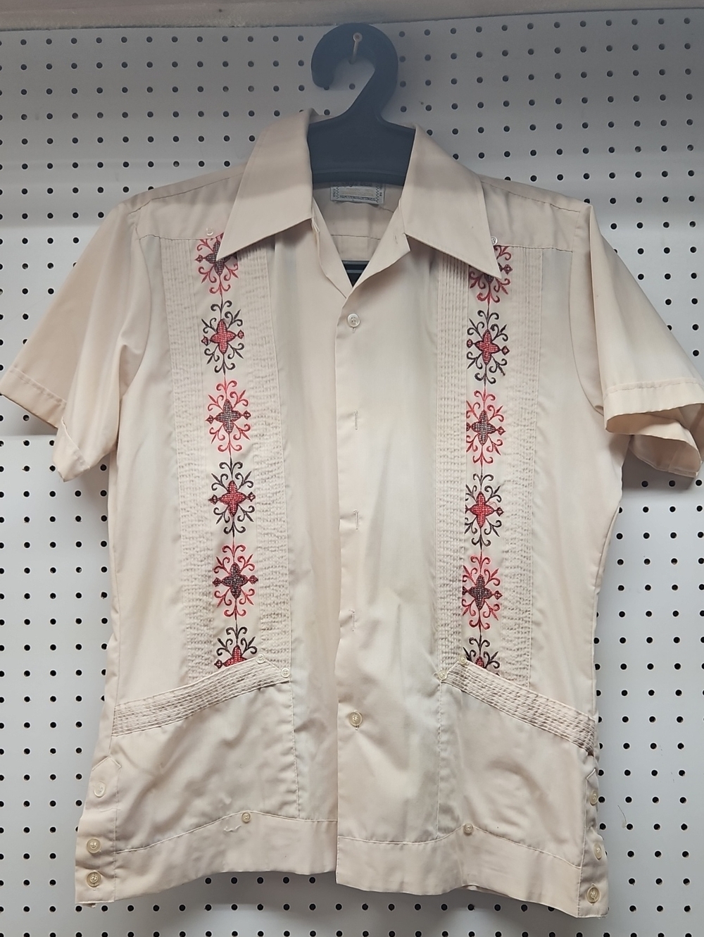 VINTAGE  1960's Men's STYLEWISE Cream Guayabera Shirt 65% Polyester  35% Cotton